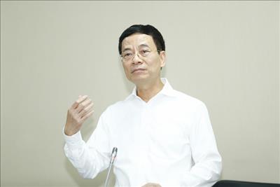 Bộ trưởng Bộ Thông tin và Truyền thông: 'Tôi thấy được khát vọng chuyển đổi số của EVN'