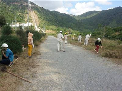 Chi đoàn X1 chào mừng các ngày lễ lớn của đất nước  với hoạt động bảo vệ môi trường